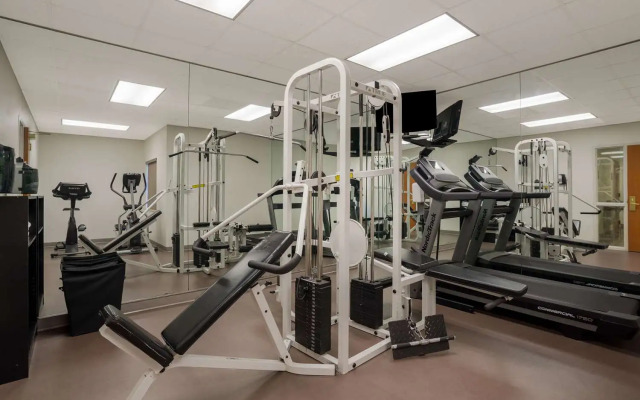 MainStay Suites Wilmington - University Area