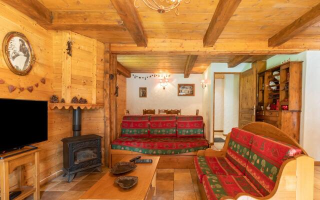 Lake View Chalet in Tignes near Ski Area