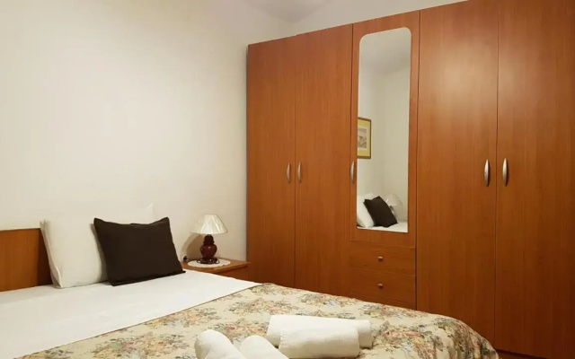Apartmani Cerova - Hotel in Porec - Photo 5