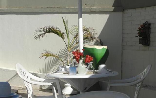 Patamares Praia Hotel