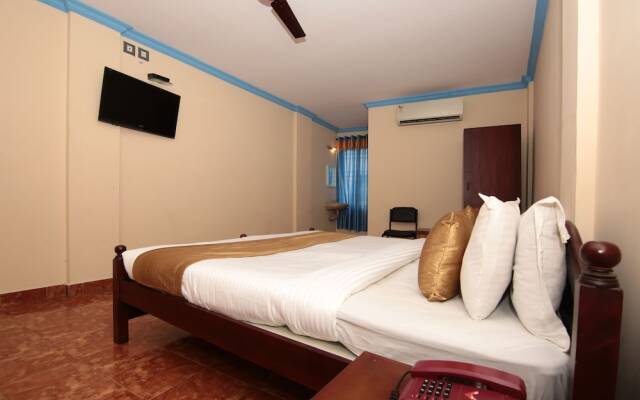 OYO 6711 Geojo Residency