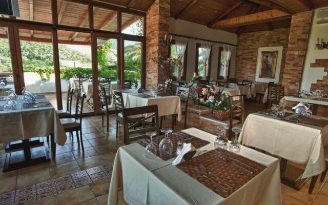 Castello Rosso Hotel