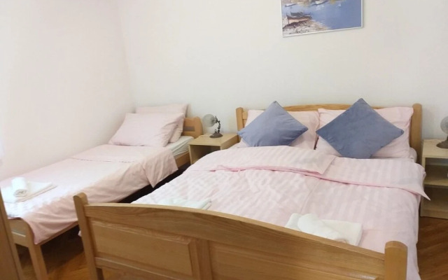 Poolhouse - Close to the sea - A3