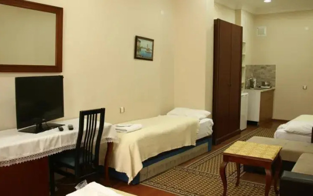 El Emir Suites