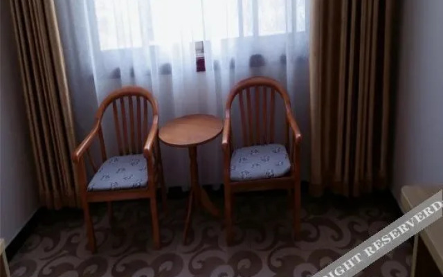 Rujia Paibai Yun Hotel (Shenzhou West Outer Ring Expressway)
