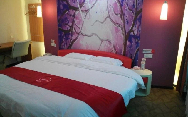 Thank U Hotel Guangdong Meizhou Jiaying University