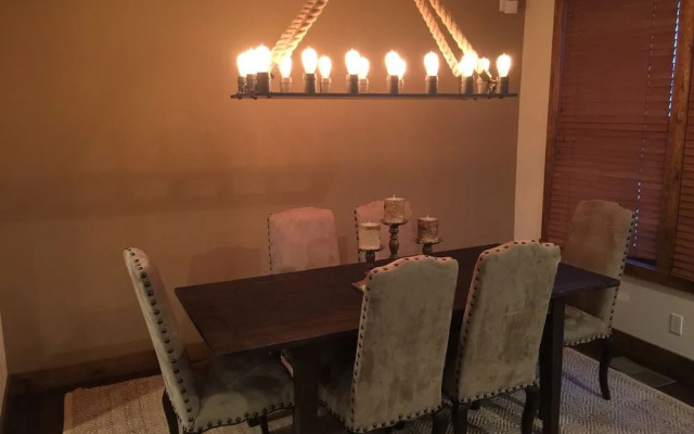 The Lodges #1114 - 2 Br Condo