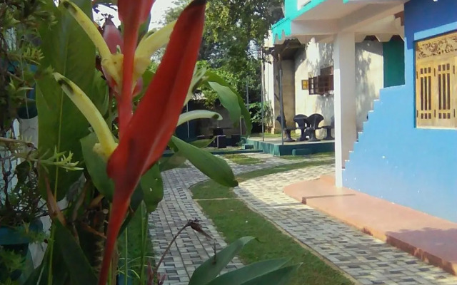 Thomasha Holiday Inn