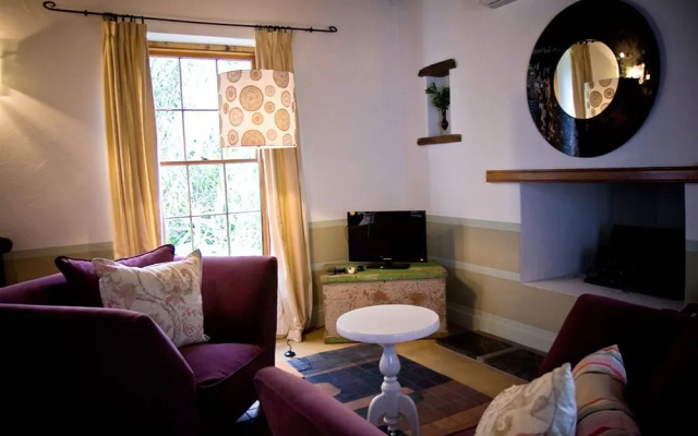 Augusta de Mist Country House and Kitchen