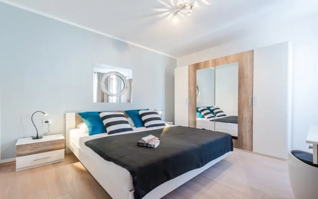 Apartments Made 4U