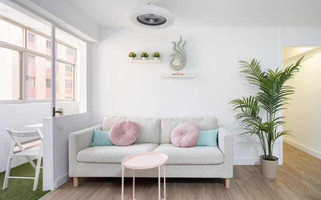 Home2Book Charming Center Apartment Santa Cruz