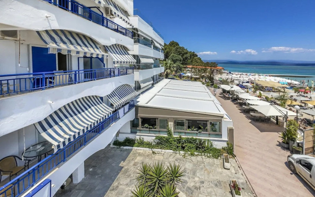 Poseidon Edge No9 by Rentalspro - Kallithea