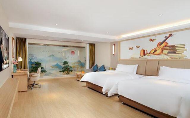 Vienna hote Ganzi 318 National Road Yajiang Bianch