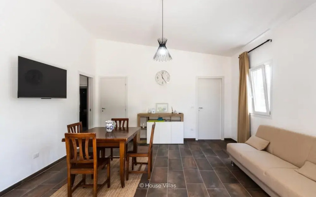 House Villas - Rose Violet House