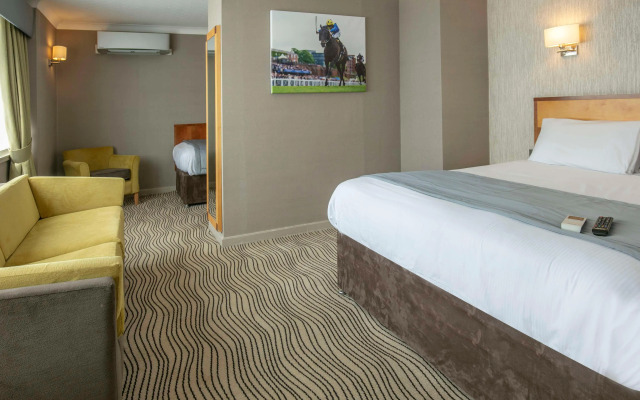 Best Western Heath Court Hotel