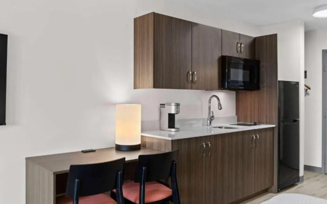 Days Inn - Steinbach