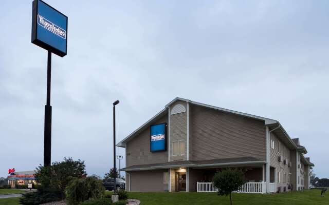 Travelodge by Wyndham Missouri Valley