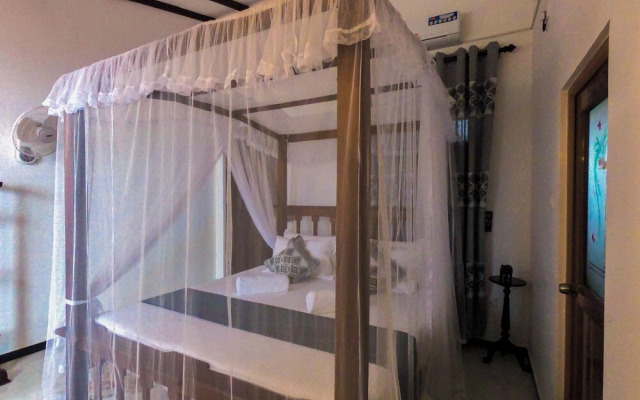 Wagon Wheel Inn - Hostel