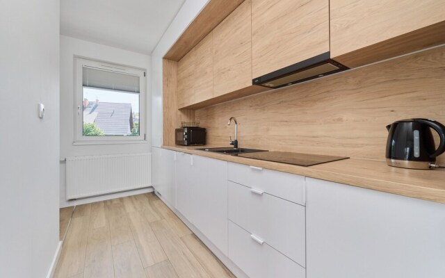 Riverside Apartment & Parking by Renters