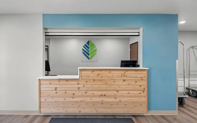 Woodspring Suites Coralville Iowa City