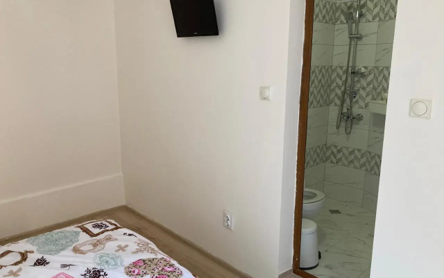Guest House Ofilovi