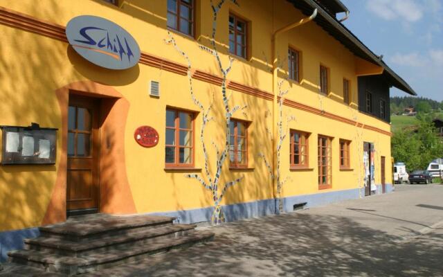 Schiff Bihlerdorf- Hostel