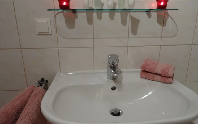 Lovely Apartment With Balcony, Terrace, Heating, Parking