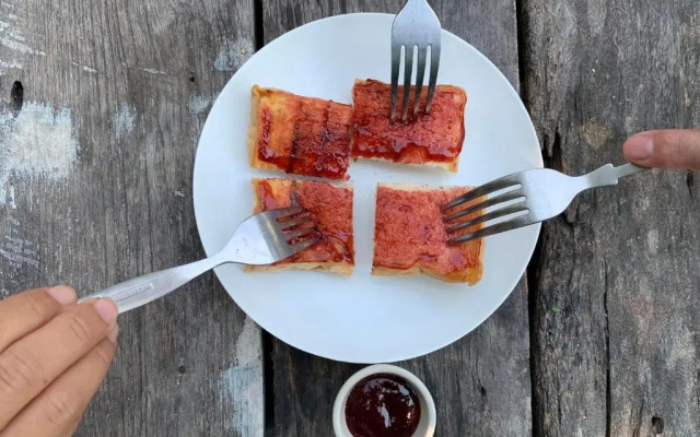 ATOM Poshtel - Hostel