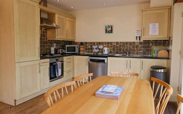 3 Coach House Mews