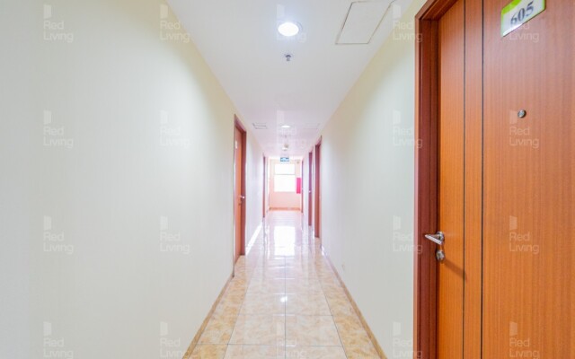 RedLiving Apartemen Margonda Residence 5 - Si Boy