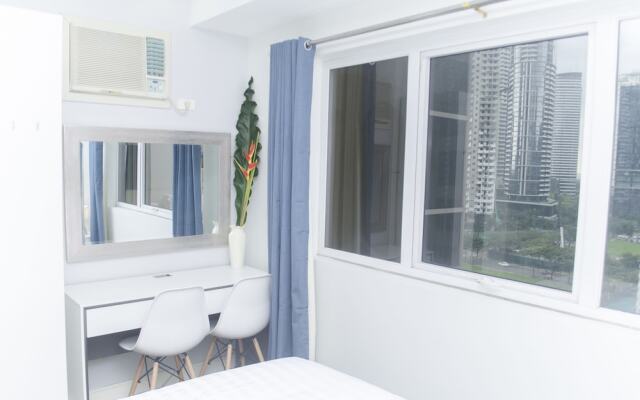 Stylish Apartment at BGC