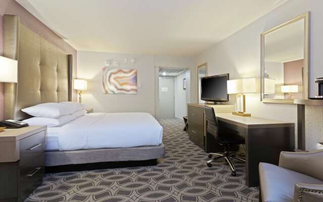 DoubleTree by Hilton Hotel Orlando East - UCF Area