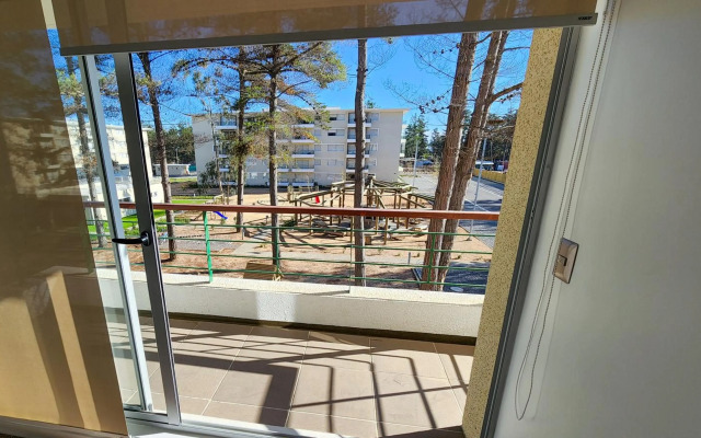 Hermoso y Tranquilo Departamento / Parquemar 3