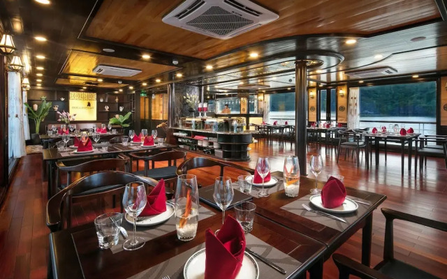 V'Spirit Cruises
