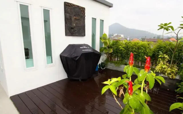 Phuket Beach Pool Villas