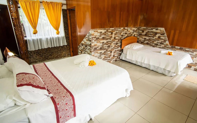 Chez Maria Goretti Hotel