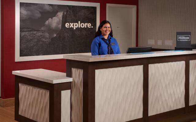Hampton Inn Phoenix/scottsdale @ Shea Blvd.