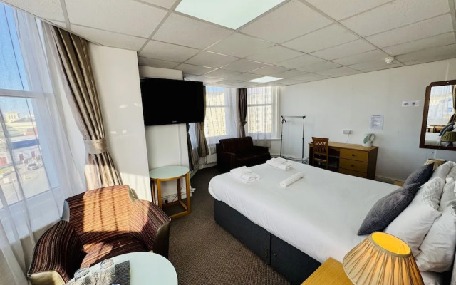 Carlton Courth Hotel Eastbourne