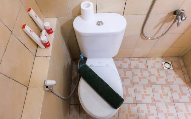 Best Location Green Pramuka Apartment