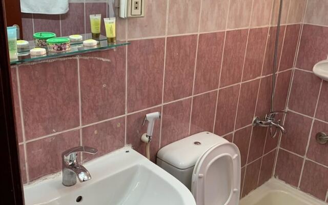 Al Rawdha Hotel Flats