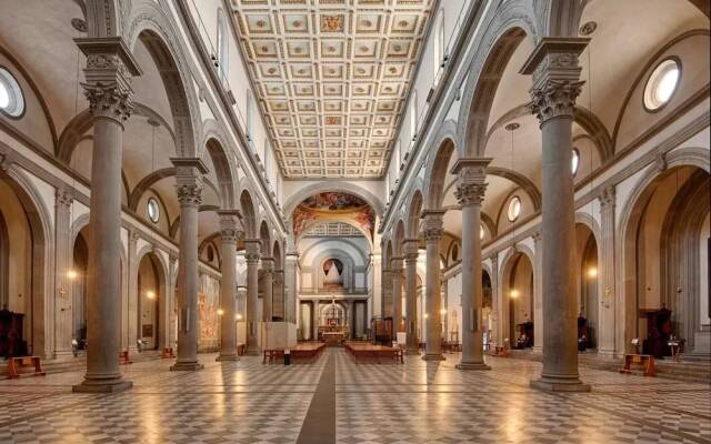 XXVII Aprile Bed & Car