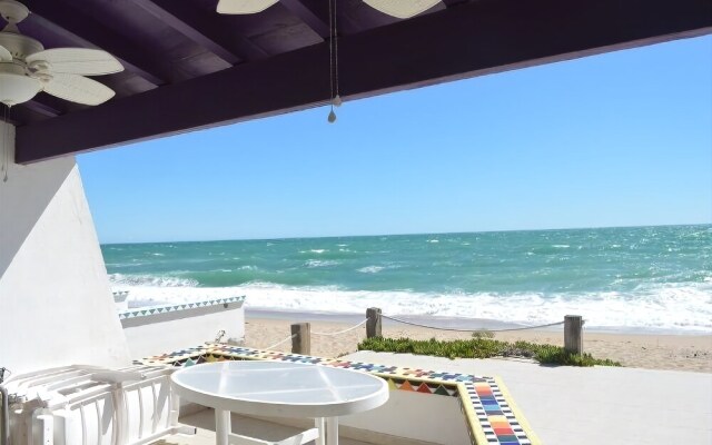 Casa de Juega - 3 Br townhouse by RedAwning