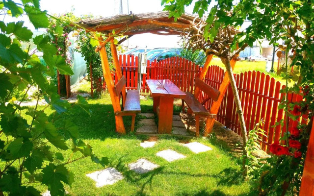 Teo Guest Rooms