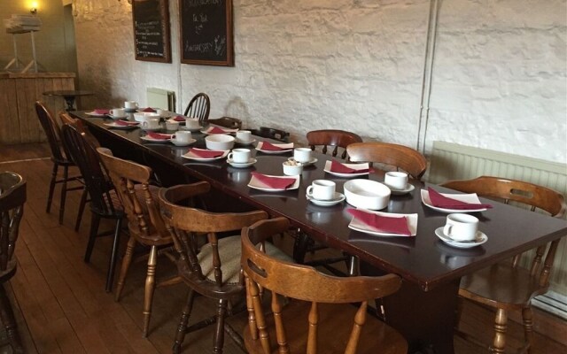 The Apple Tree Inn