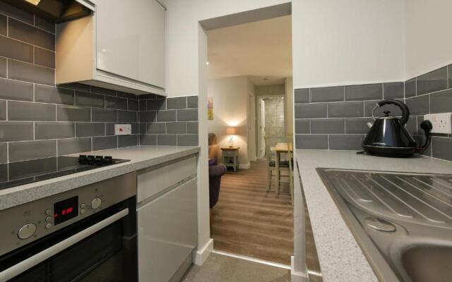 Crewe Short Lets 4 Victoria Court, Crewe