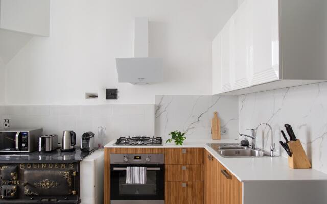 Апартаменты на улице Большая Конюшенная