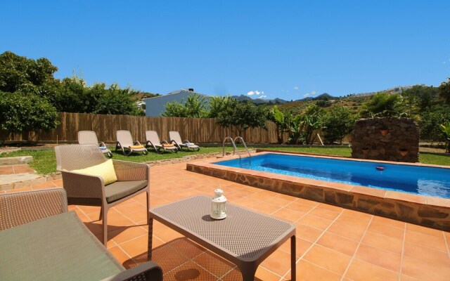 1076 Cortijo de la Musica