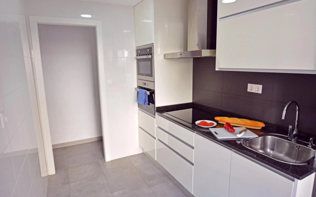 Attractive City Center Apartment