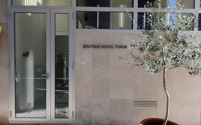 Boutique Hostel Forum