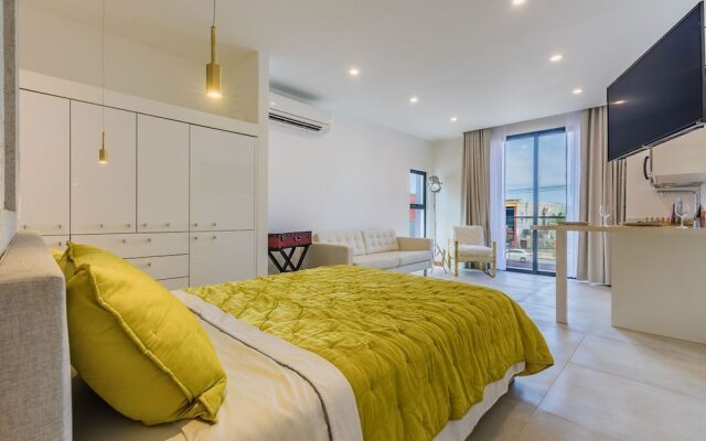 Portside Apartments